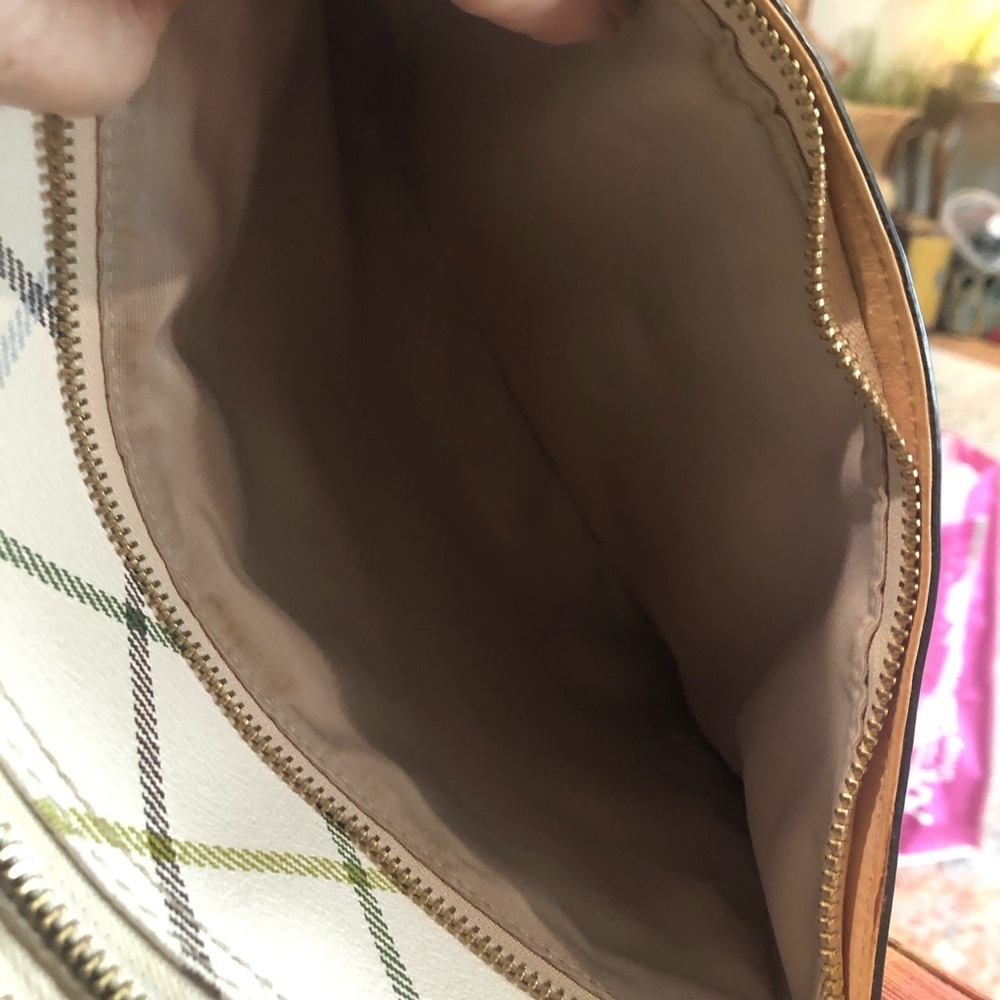 Coach Factory Peyton diagonal tattersall plaid shoulder crossbody zipper close - Picture 6 of 15
